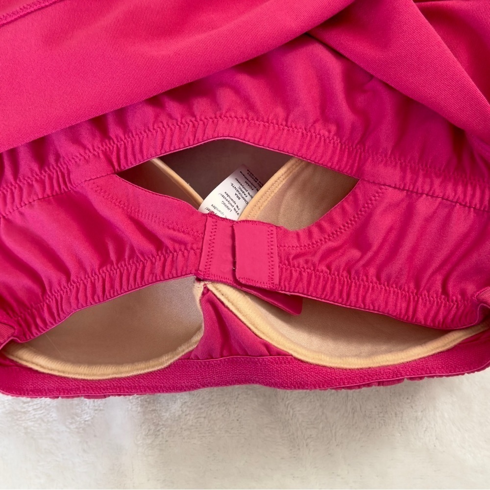 Athleta Women’s Inner Strength Built In Bra Tank - Picture 5 of 11